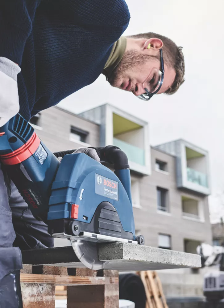 Bosch Multi-Material Diamond Disc 230 X 22.23mm - Image 2