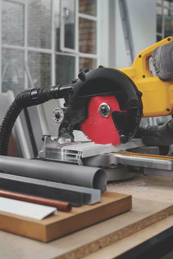 Freud Multi-Material Circular Saw Blade 230 X 30mm 44T - Image 2