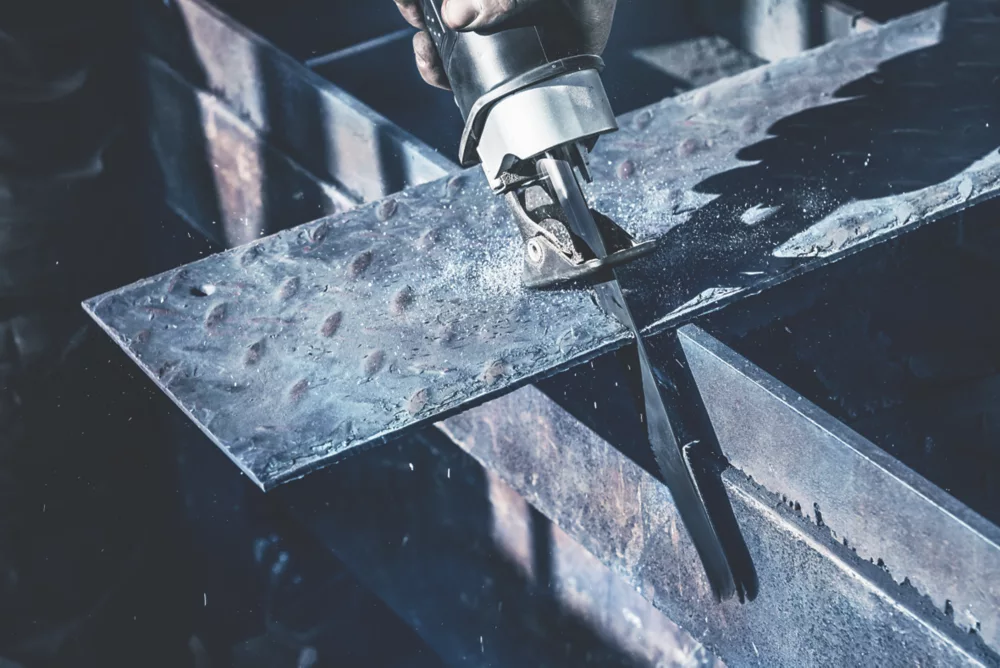 Bosch Expert S1022EHM Stainless Steel Carbide Reciprocating Saw Blade 200mm - Image 2